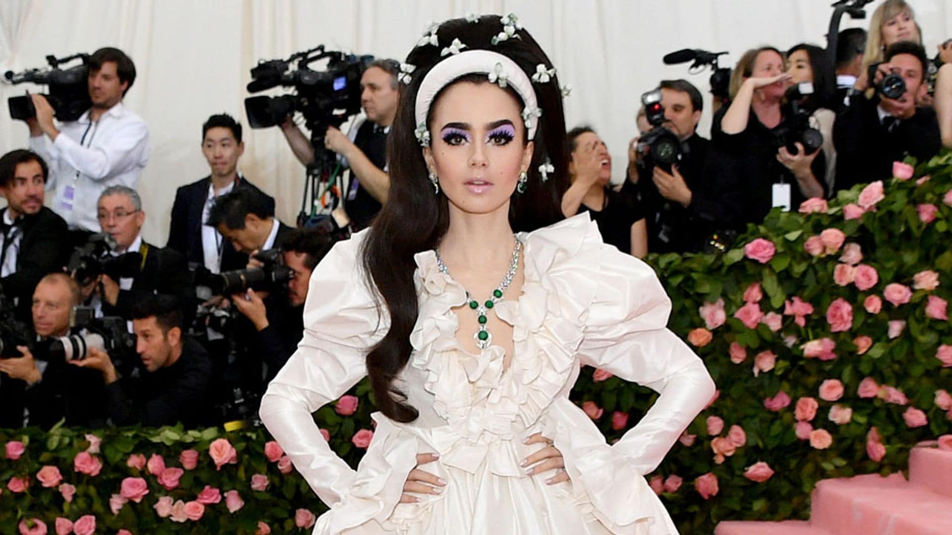 Whoa! Lily Collins’ Met Gala necklace had a special key to unlock it just like 'Oceans 8'