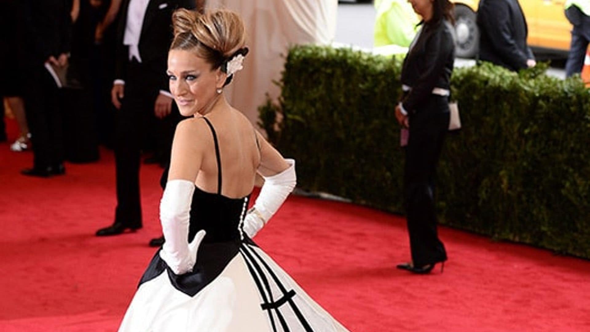 10 celebs who shine in Oscar de la Renta