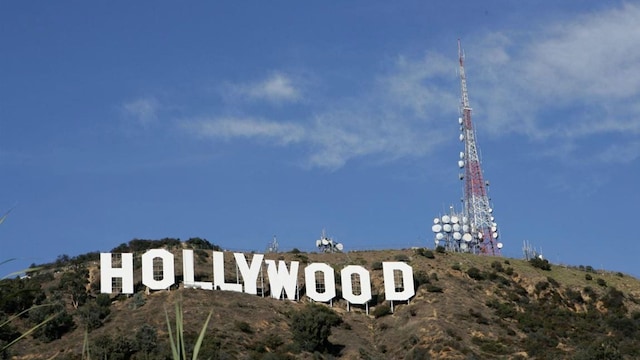 Hollywood Sign Repainting Project Completed With LA Mayor Antonio Villaraigosa