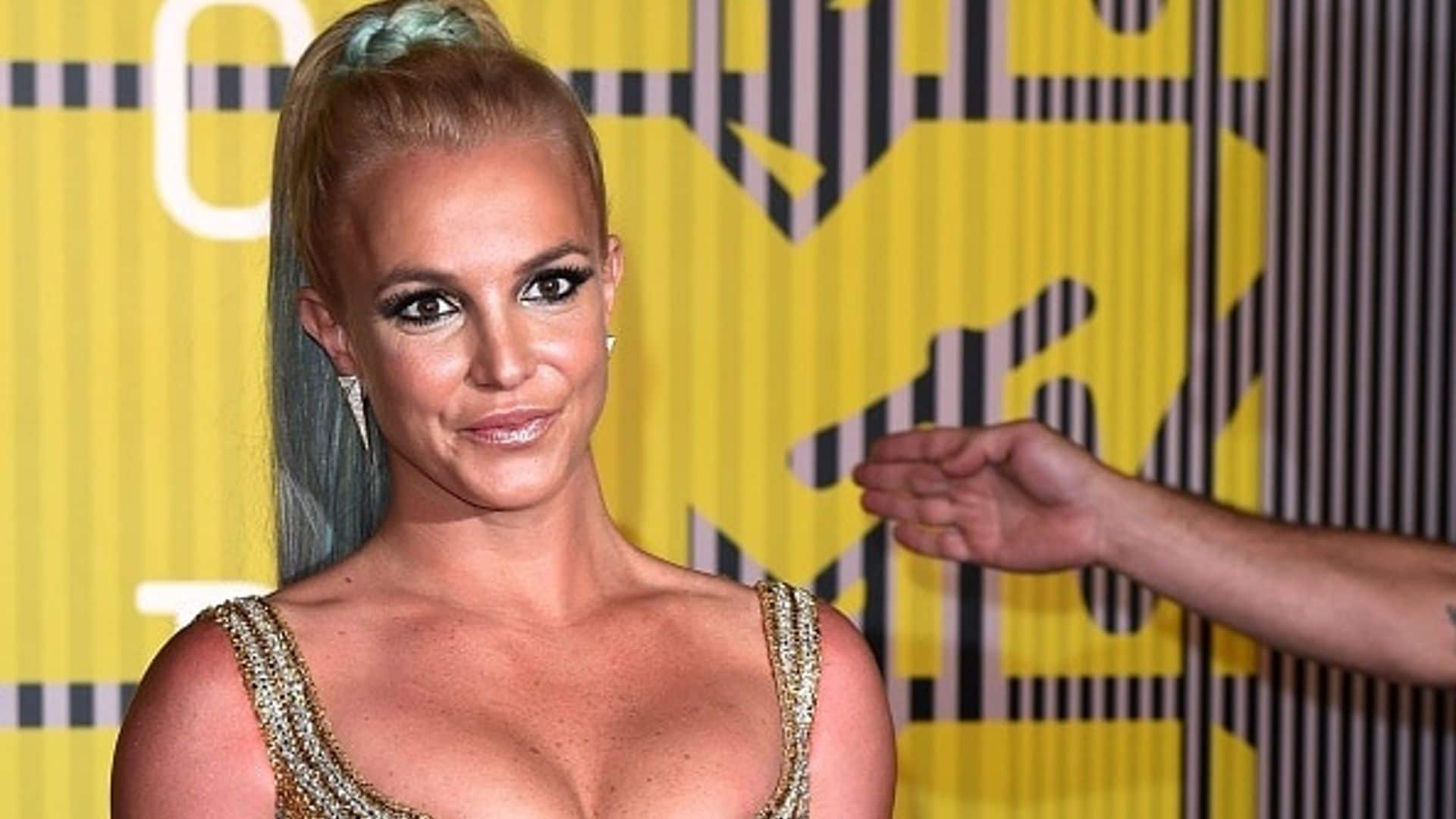 Britney Spears has 'Best Time Ever' playing prank on bodyguards