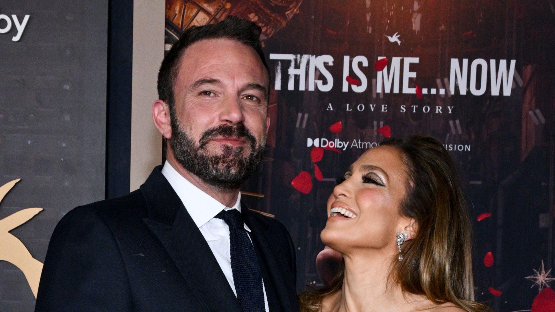 Jennifer Lopez and Ben Affleck have sweet reunion as she picks up Emme from his home