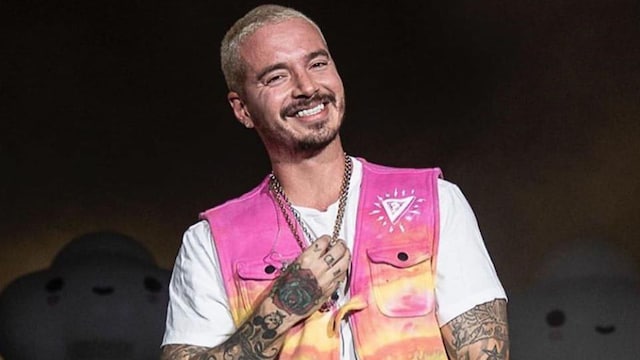 J Balvin, Rojo listening session