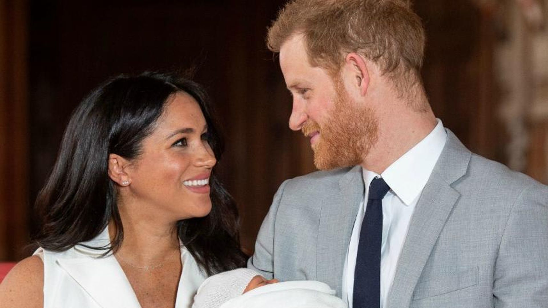 Meghan Markle's sweet birthday note to Prince Harry has brand new Archie photo!