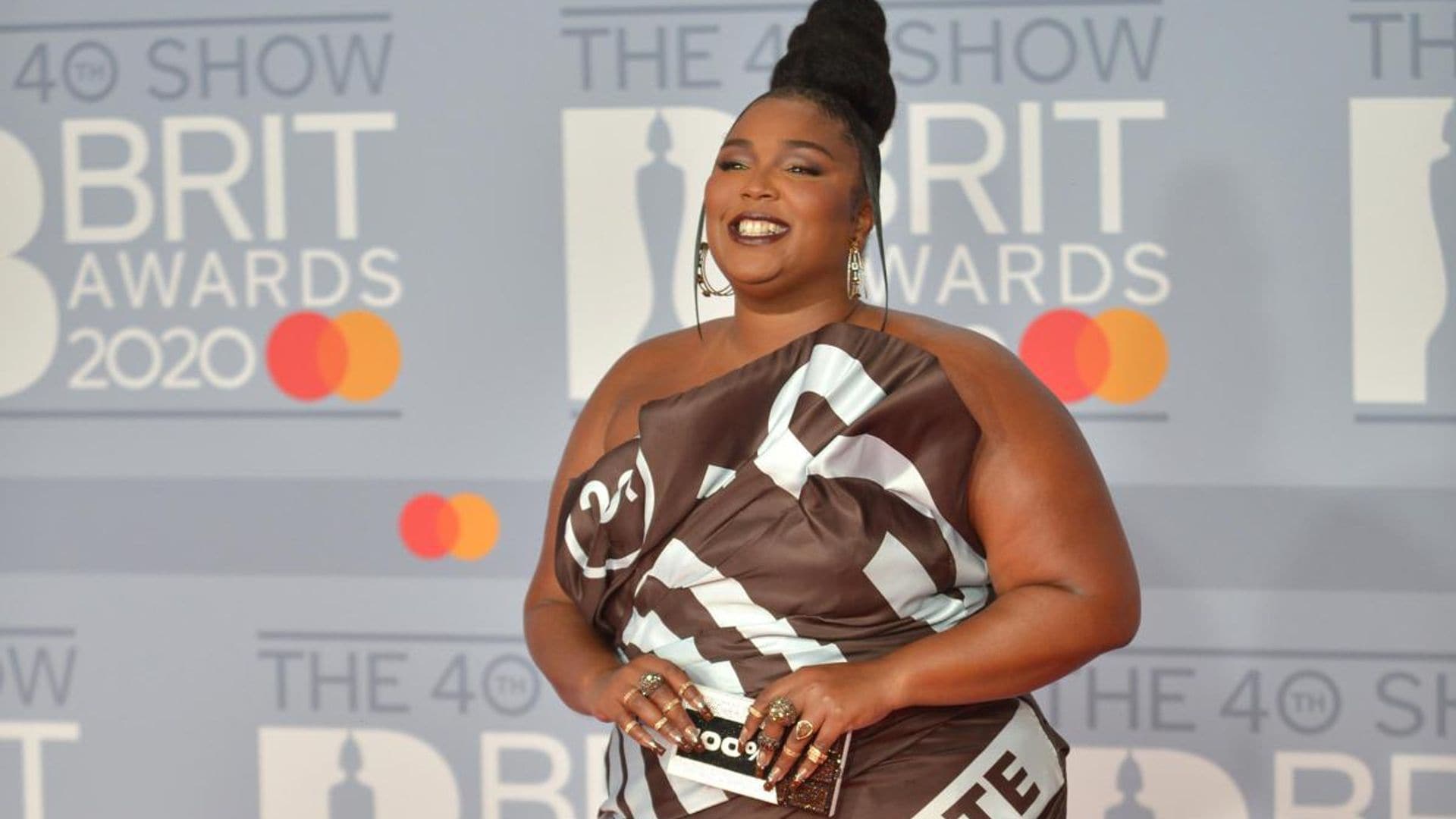 Lizzo responds to the backlash over her 10-day juice cleanse