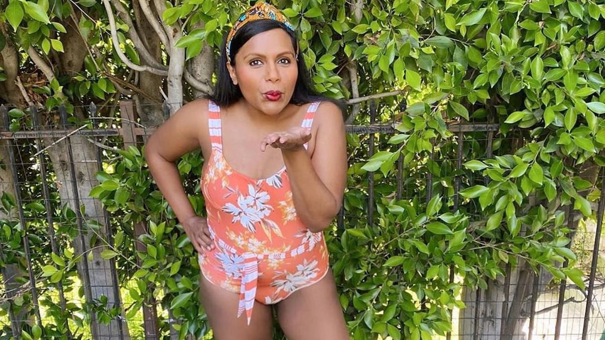 Mindy Kaling posts one final swimsuit photoshoot