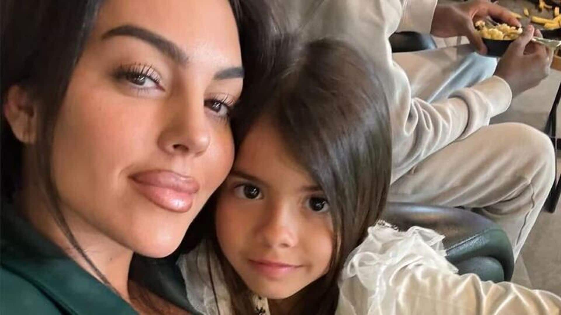 Georgina Rodriguez dances with Eva in adorable fun clip