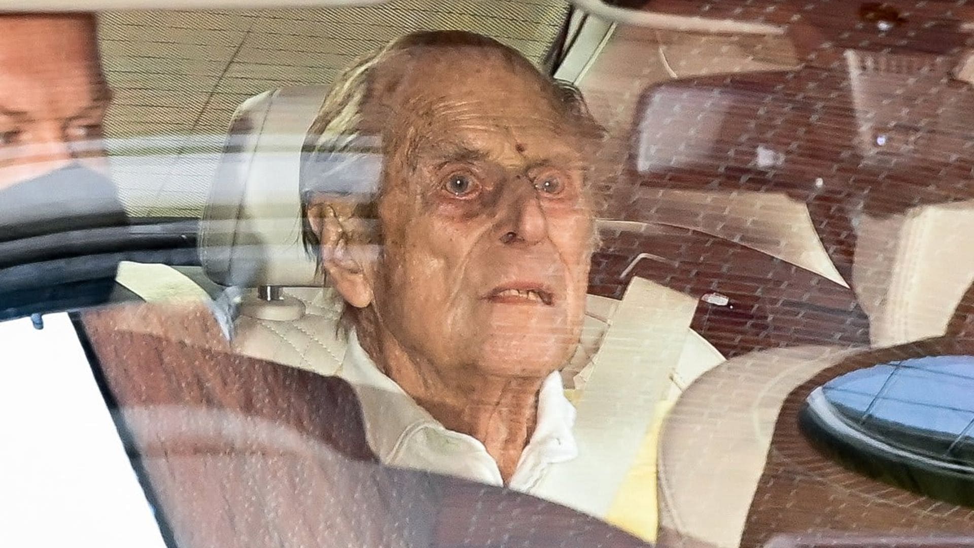 Queen Elizabeth’s husband Prince Philip leaves hospital after one month