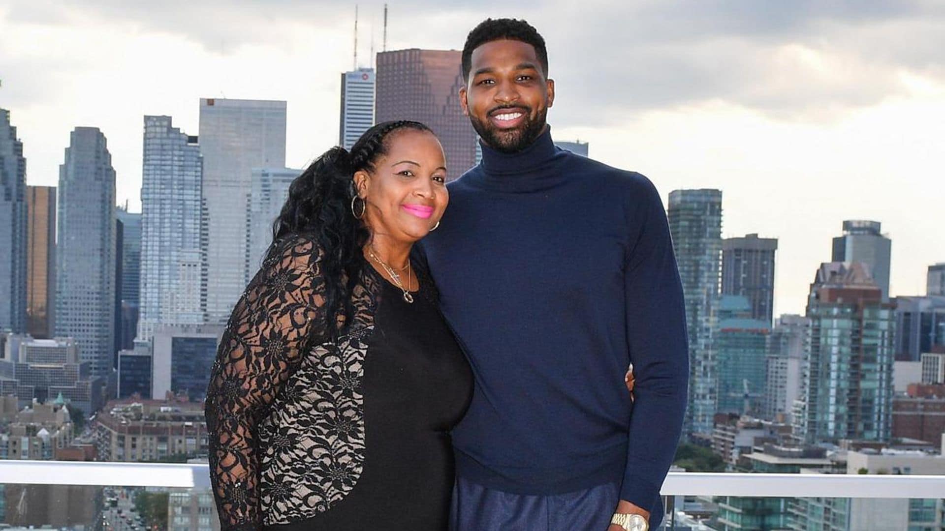 Khloé Kardashian and Kris Jenner support Tristan Thompson after his mom’s passing