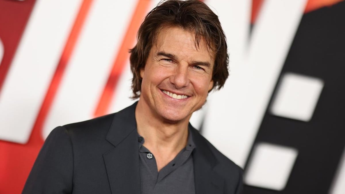 Tom Cruise and his kids share first photo since 2010