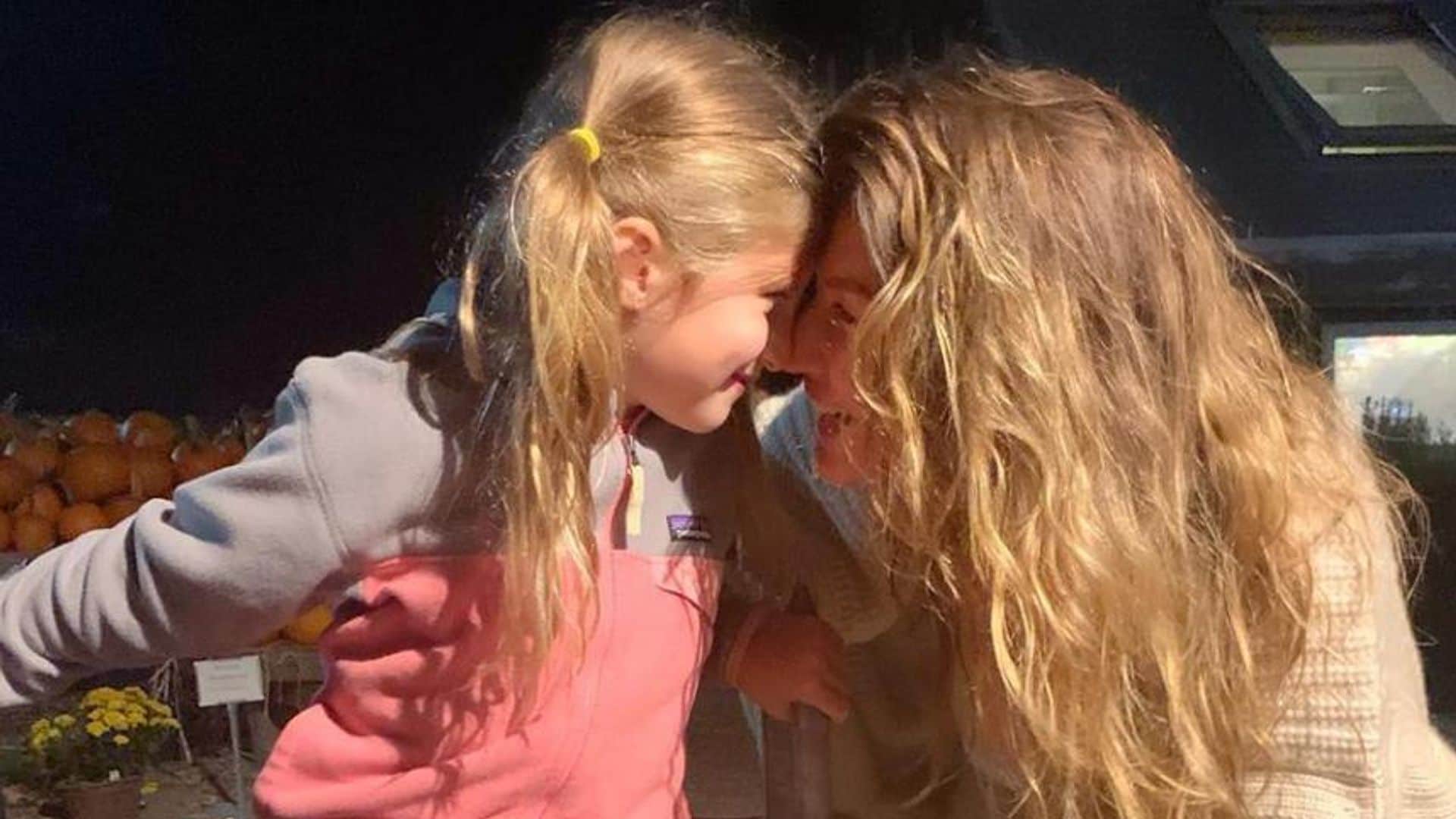 Gisele Bündchen is identical to her daughter Vivian in adorable throwback