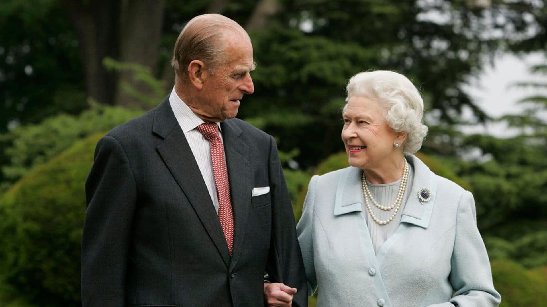 Queen Elizabeth and Prince Philip to celebrate milestone during lockdown