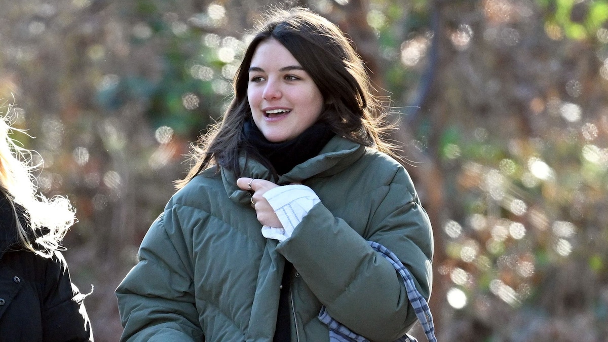 Suri Cruise is all smiles in New York City after split from boyfriend Toby Cohen