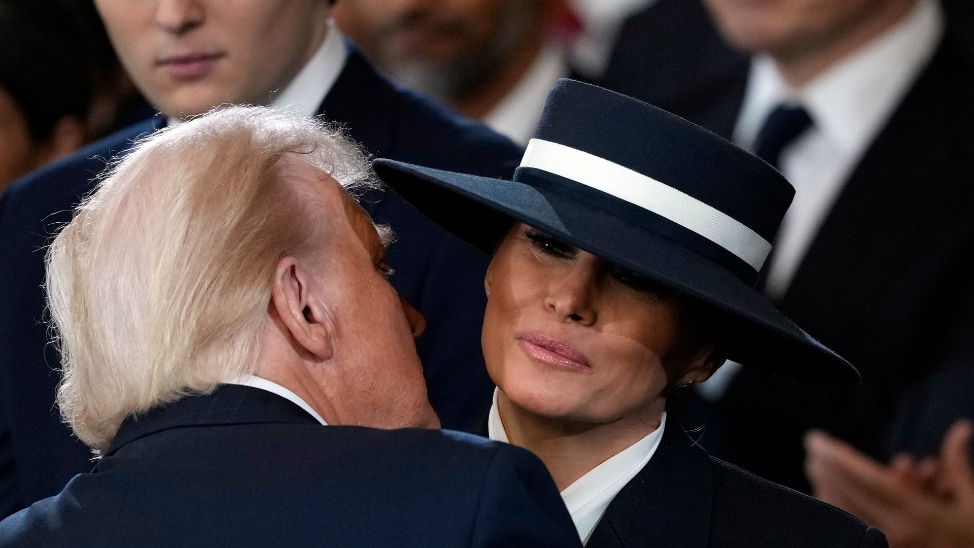 Donald and Melania Trump's viral "no kiss" moment at the Inauguration