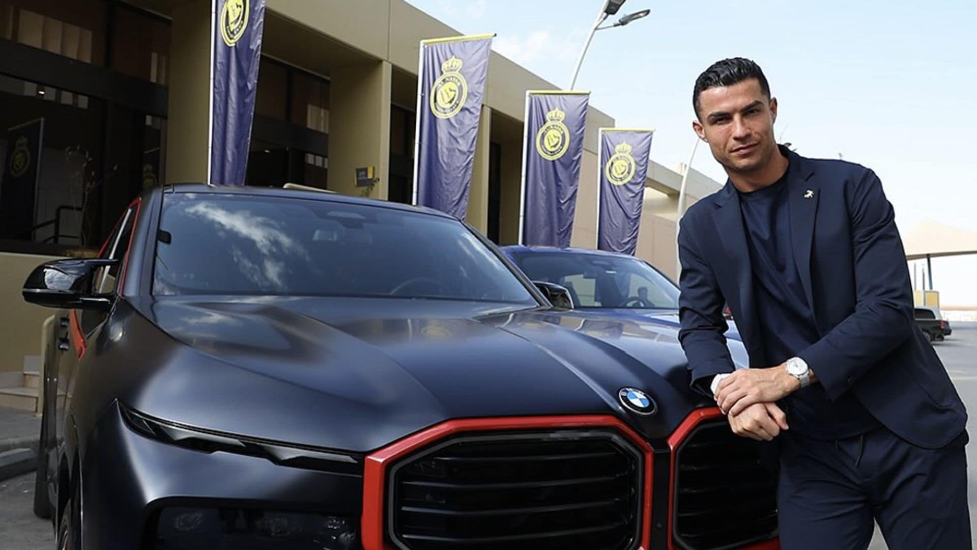 Cristiano Ronaldo adds luxury car worth over 180,000 dollars to his impressive collection