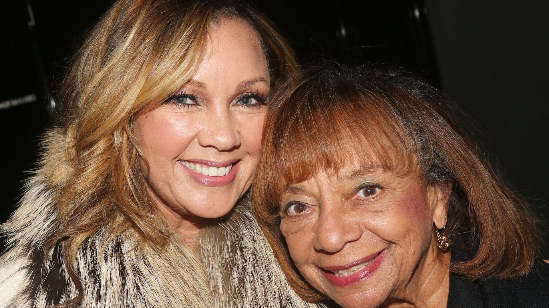 Vanessa Williams' mom dies at 85 on a trip to watch her daughter's West End debut