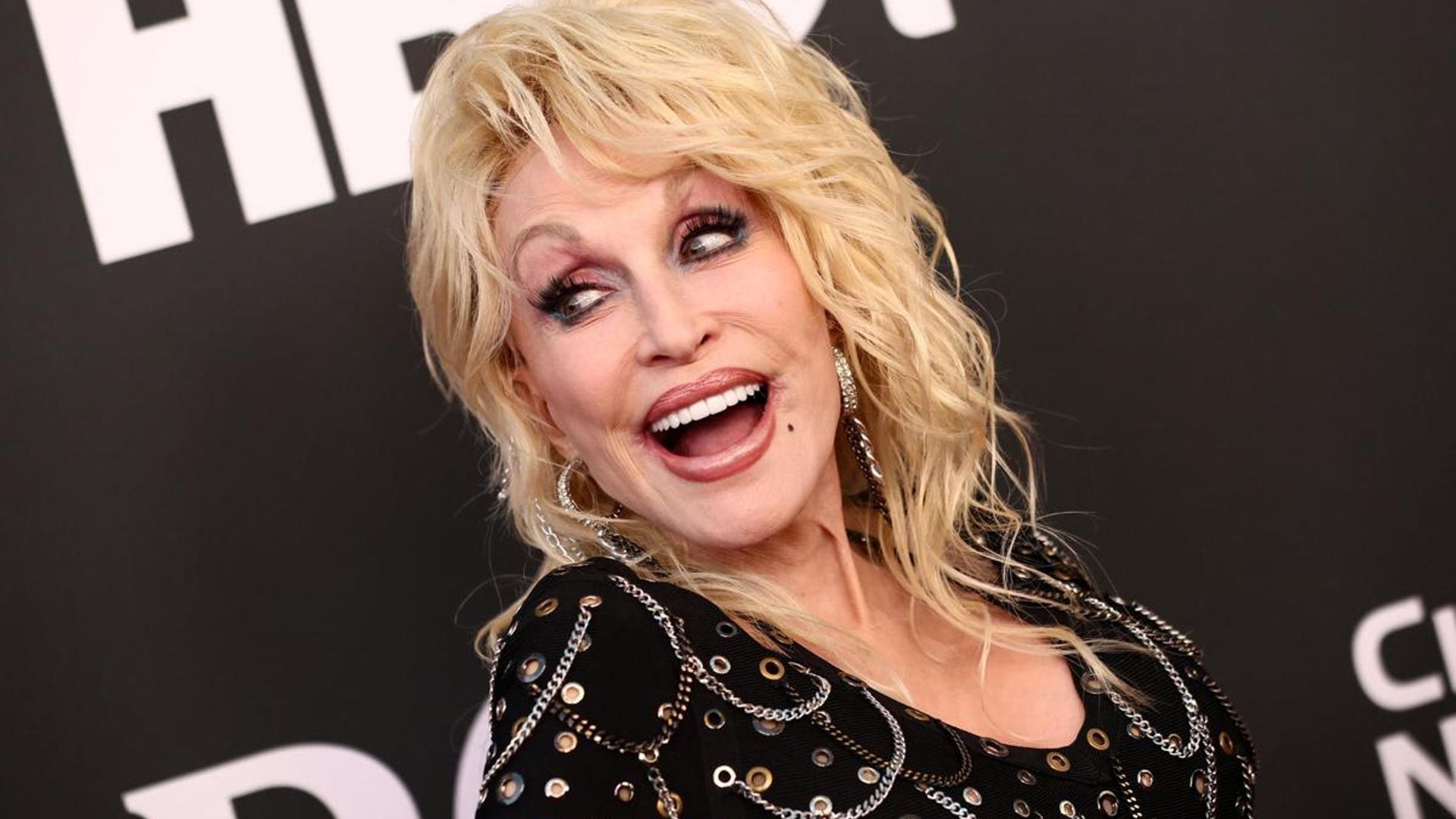 Why Dolly Parton starts celebrating Christmas the day after Thanksgiving