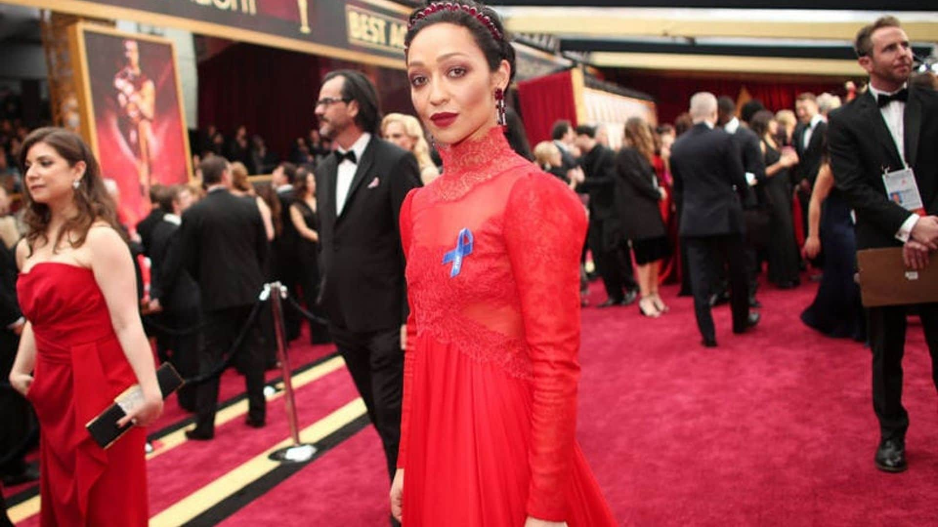 Why Ruth Negga, Karlie Kloss and Lin Manuel-Miranda are rocking the blue ribbon at the Oscars