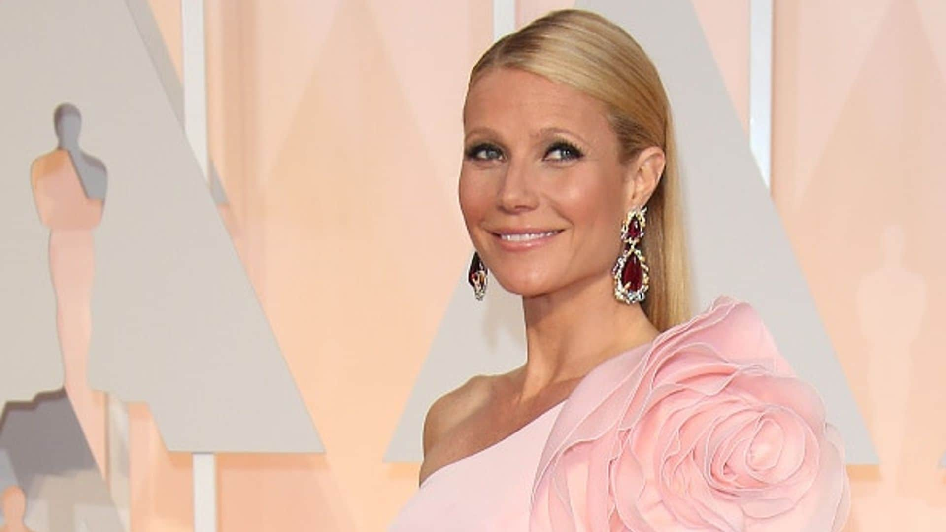 Gwyneth Paltrow flaunts toned abs, dishes on her food philosophy