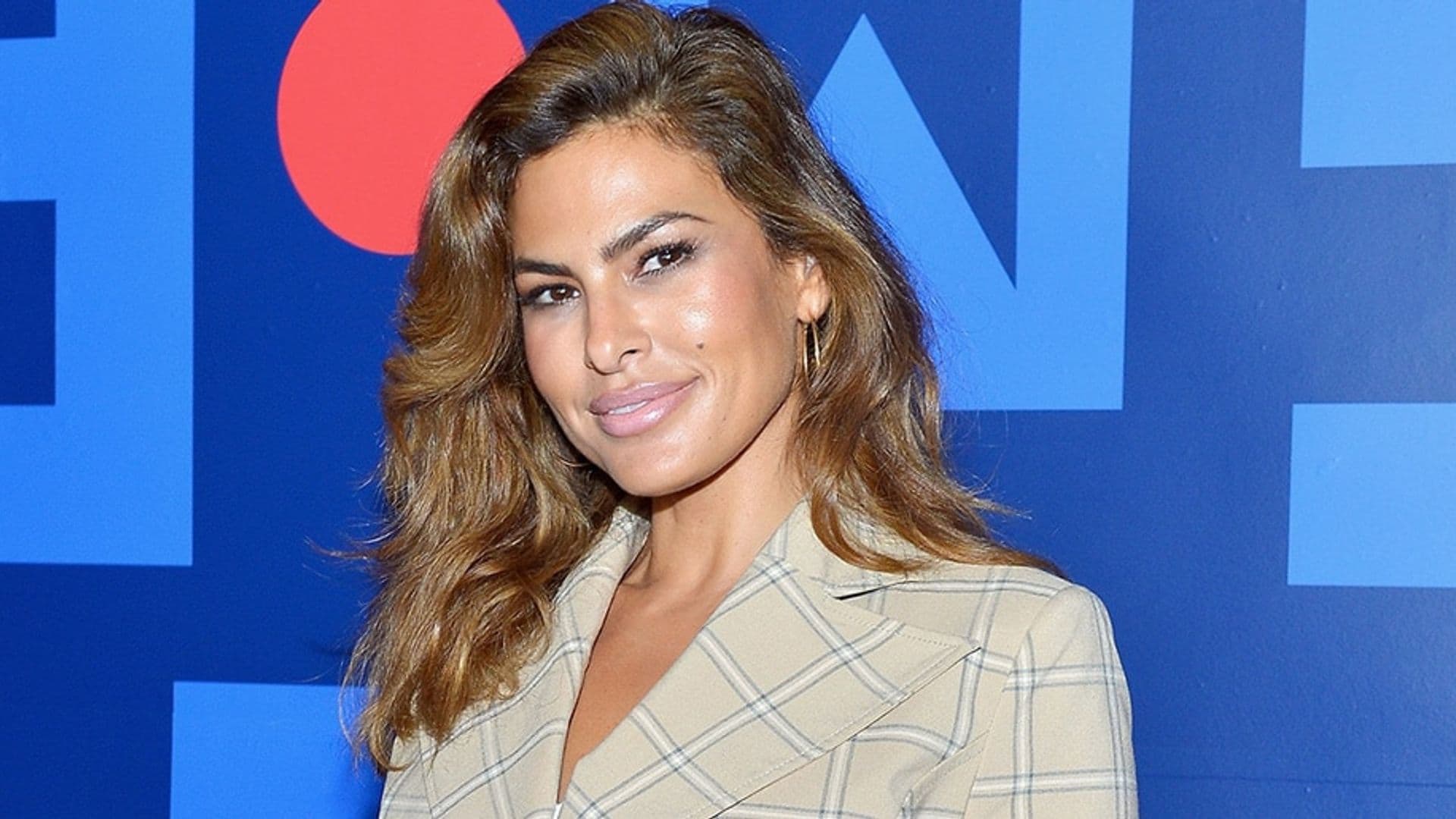Proof Eva Mendes is an ageless beauty