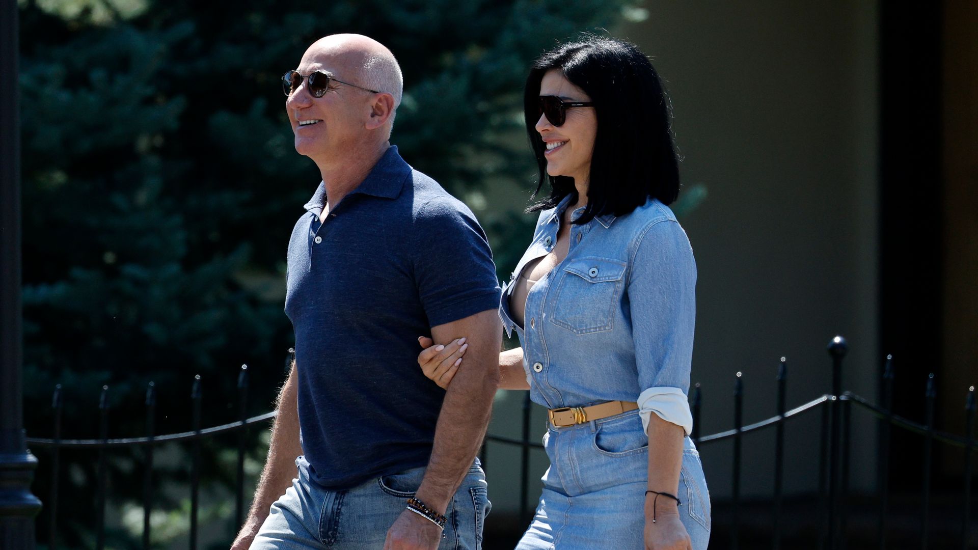 Jeff Bezos and Lauren Sanchez