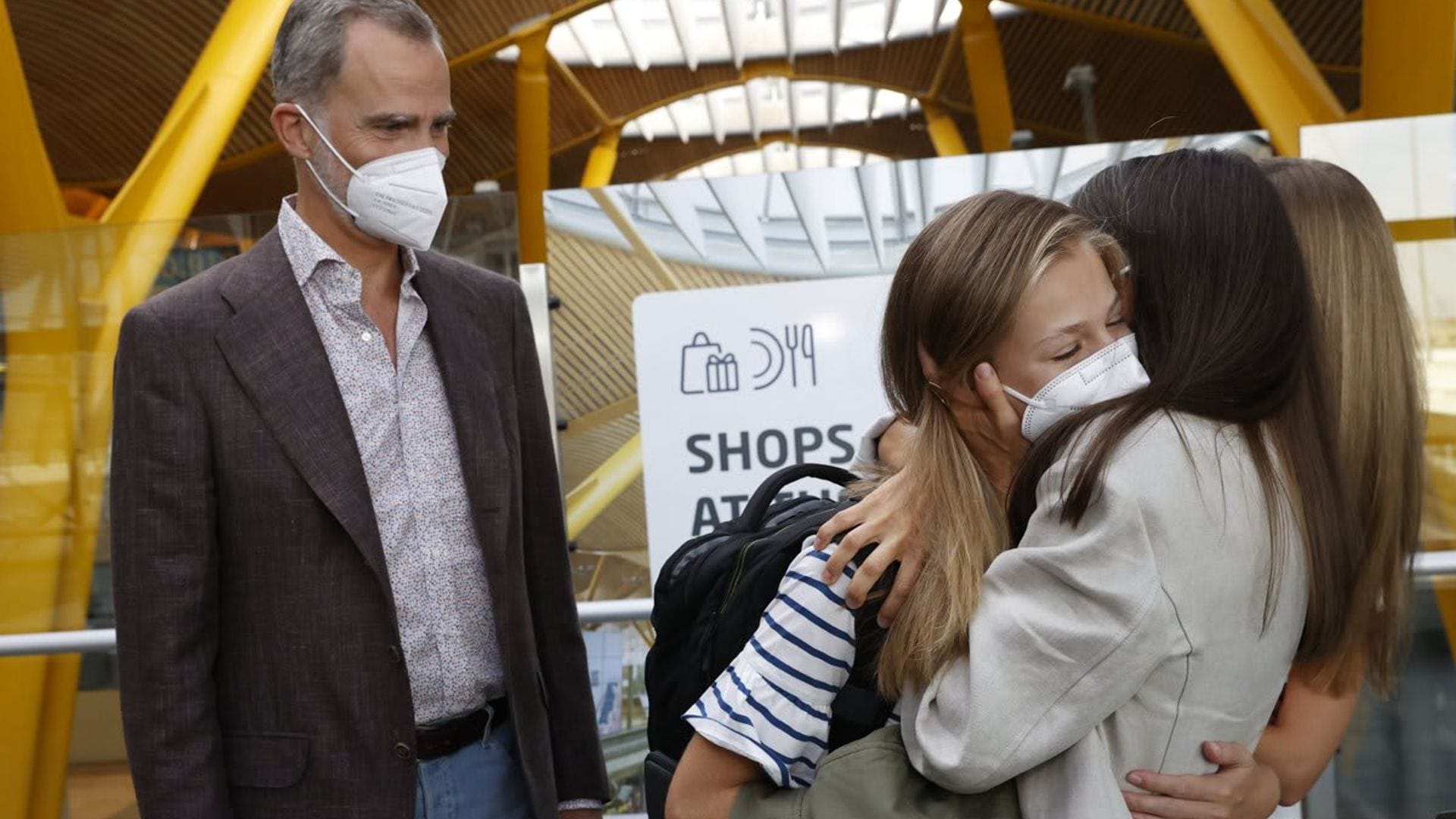 Spanish Princess says goodbye to family at the airport before leaving for new school