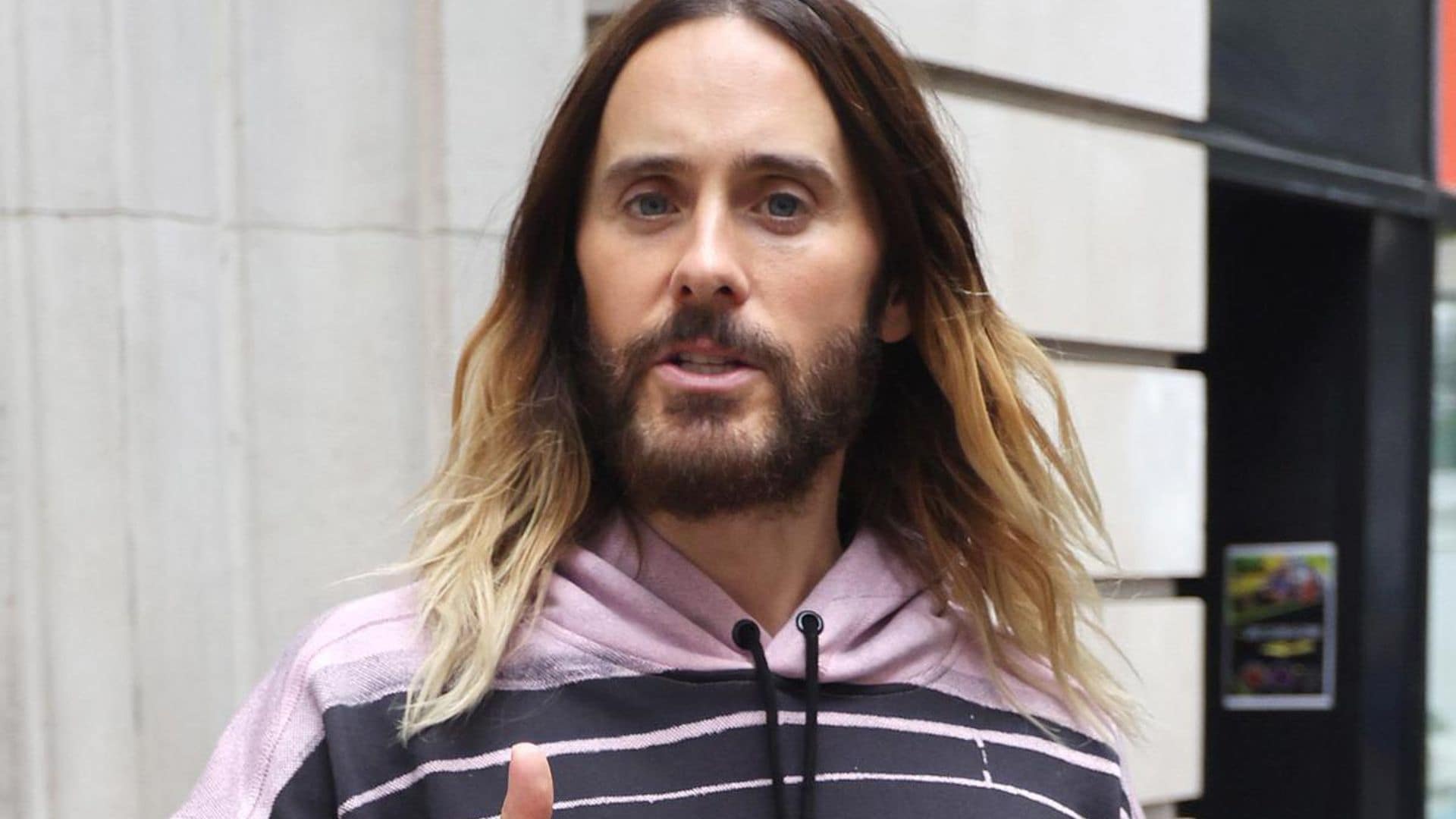 Jared Leto’s dangerous stunt: Climbs up hotel wall in Berlin with no harness