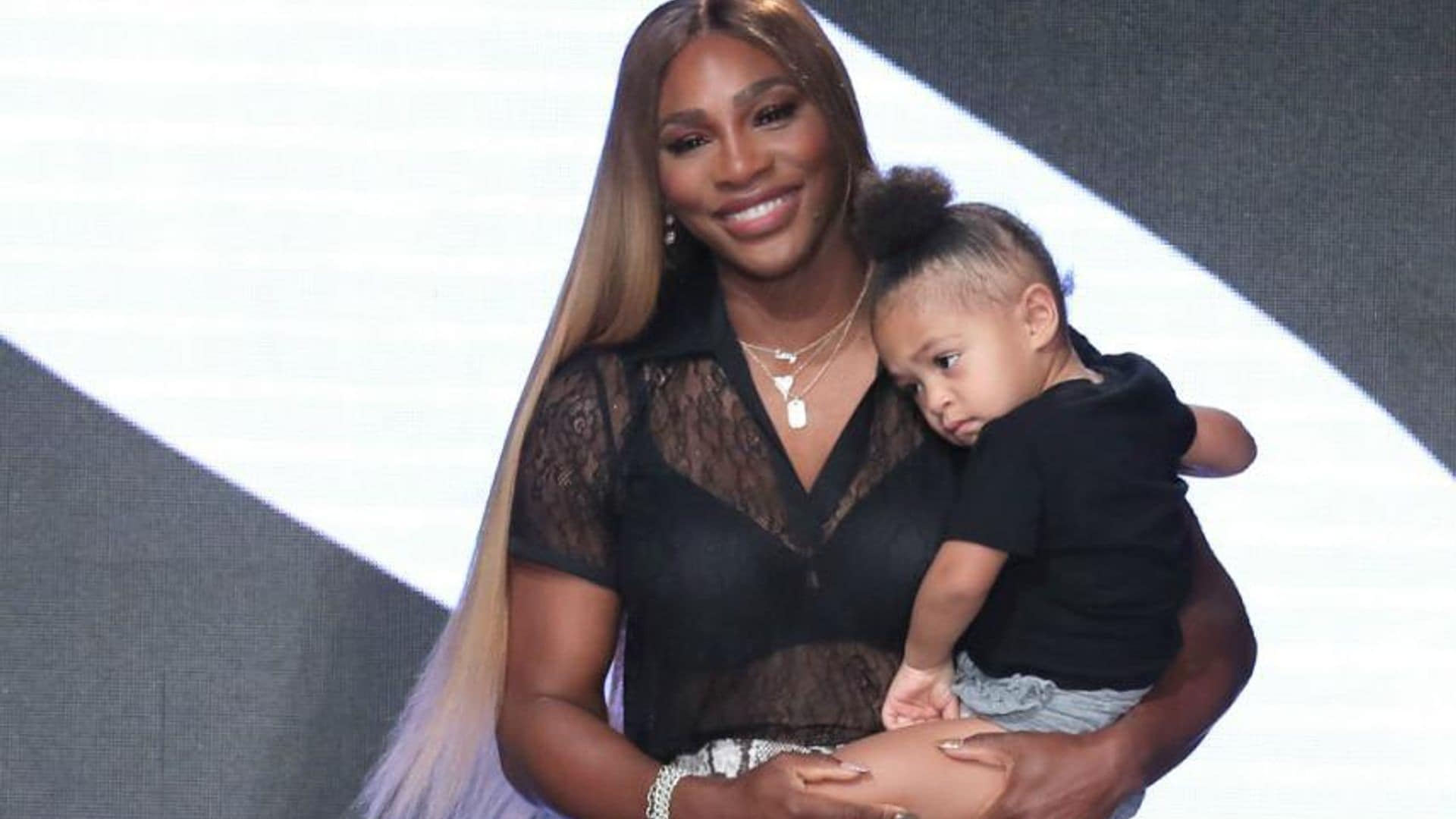 Serena Williams wears children's clothes so she can twin with daughter Alexis