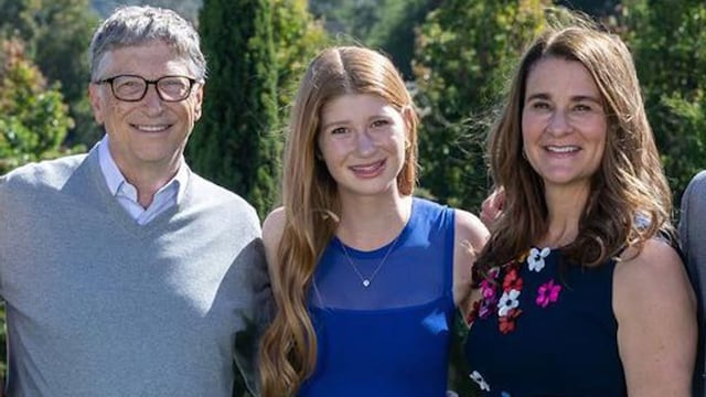 Melinda Gates with her family