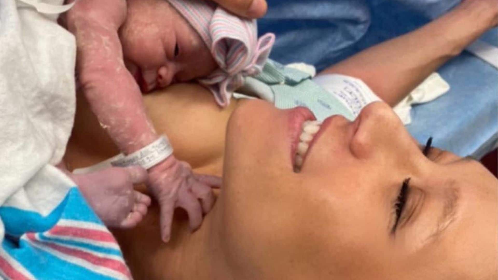 What have Enrique Iglesias and Anna Kournikova named their baby girl?