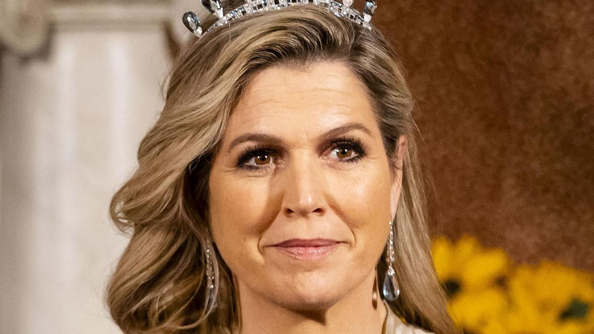 Queen Maxima has tiara moment at the palace