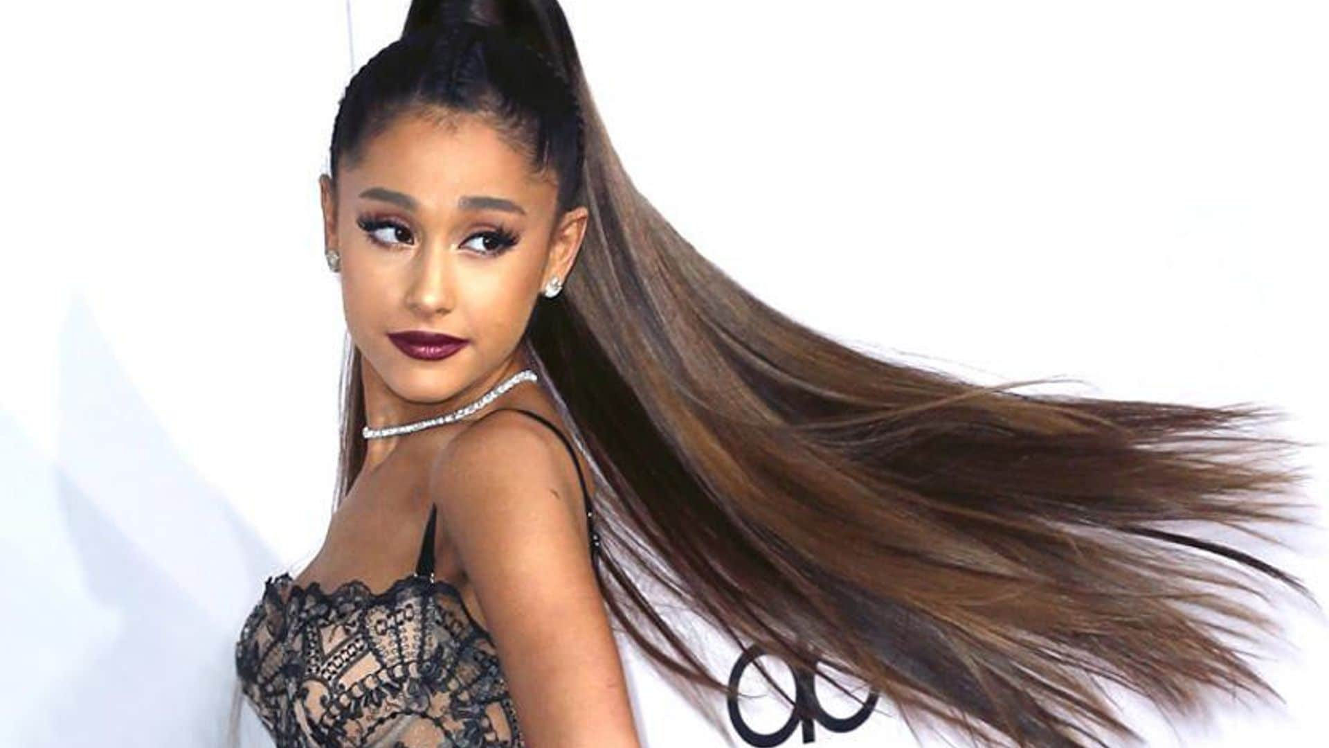 Ariana Grande is unrecognizable as she shows off her natural curls