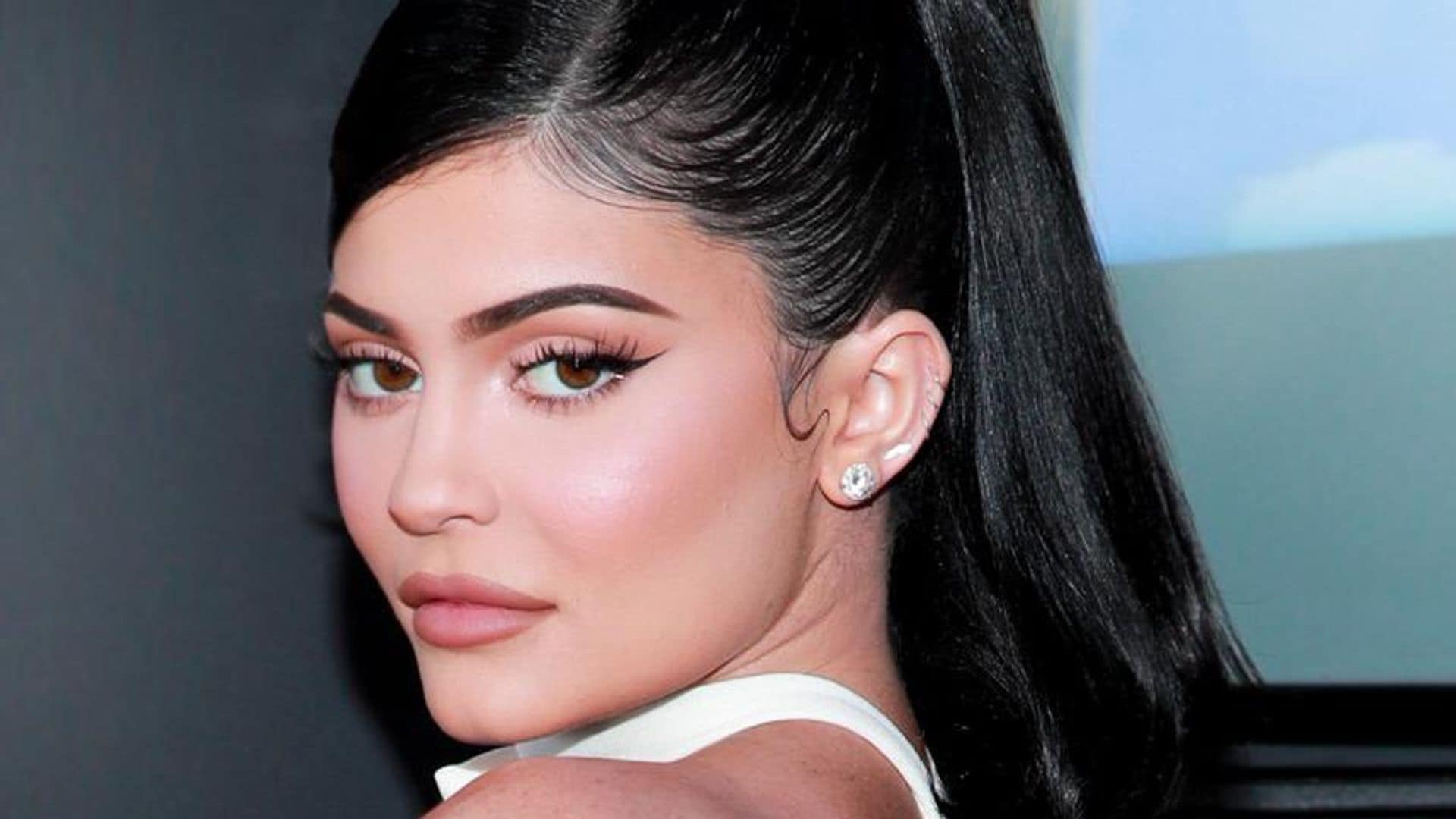 Copy Kylie Jenner's billionaire beauty look: 10 products you need