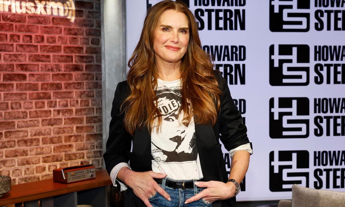 Brooke Shields Visits SiriusXM's "The Howard Stern Show"