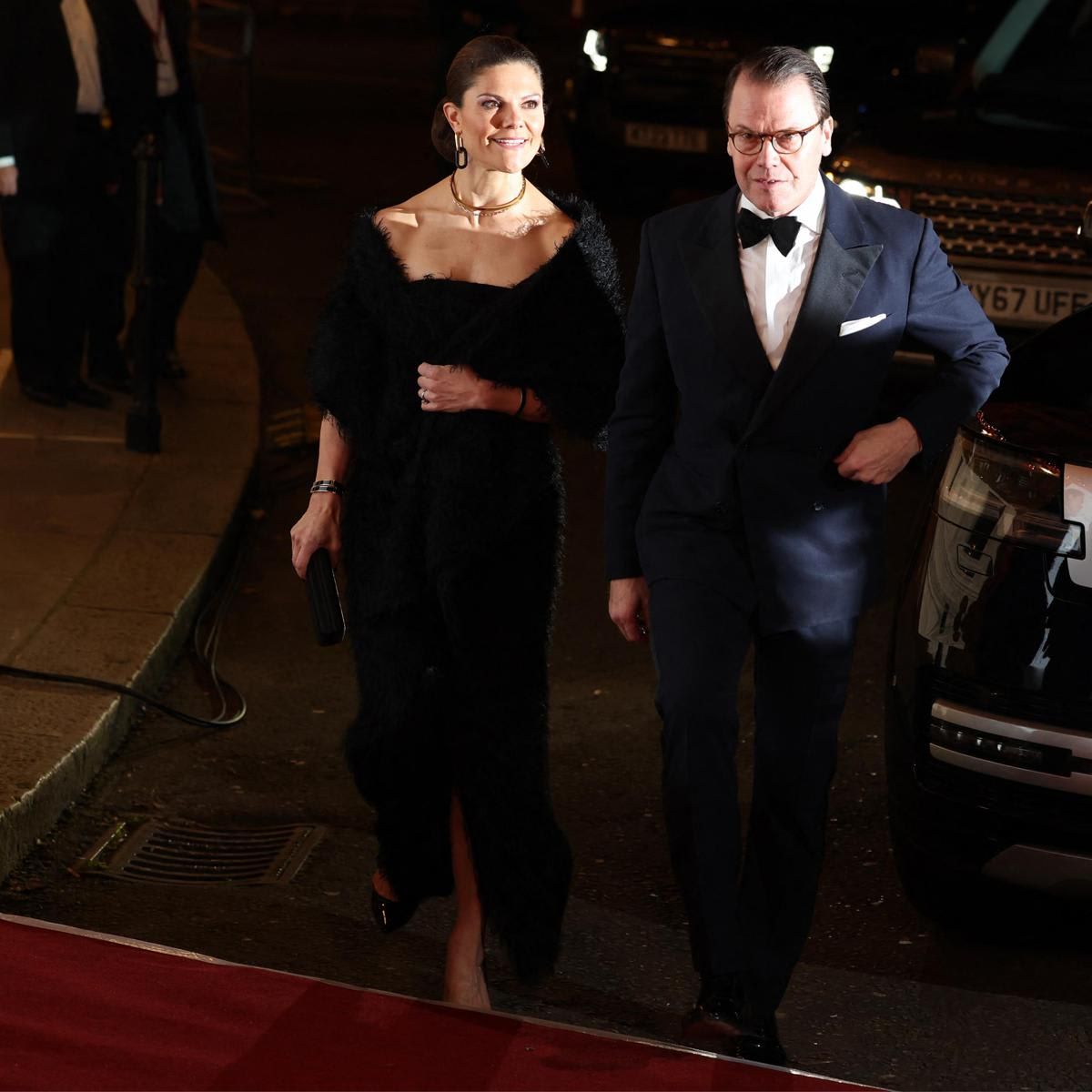 Crown Princess Victoria and Prince Daniel accompanied the Waleses to the variety show in London