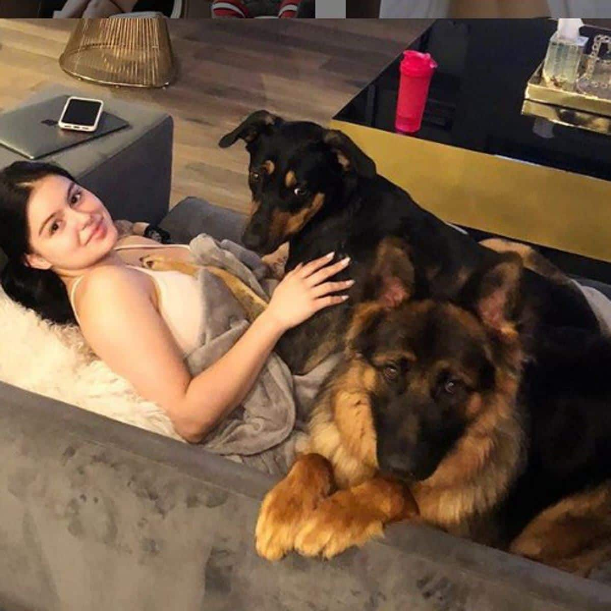 Ariel Winter at home with her babies