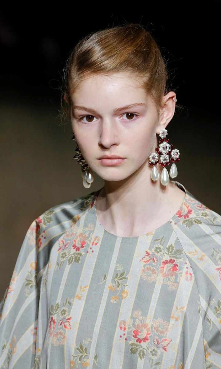 10 Runway shows confirms summer's hottest makeup trend