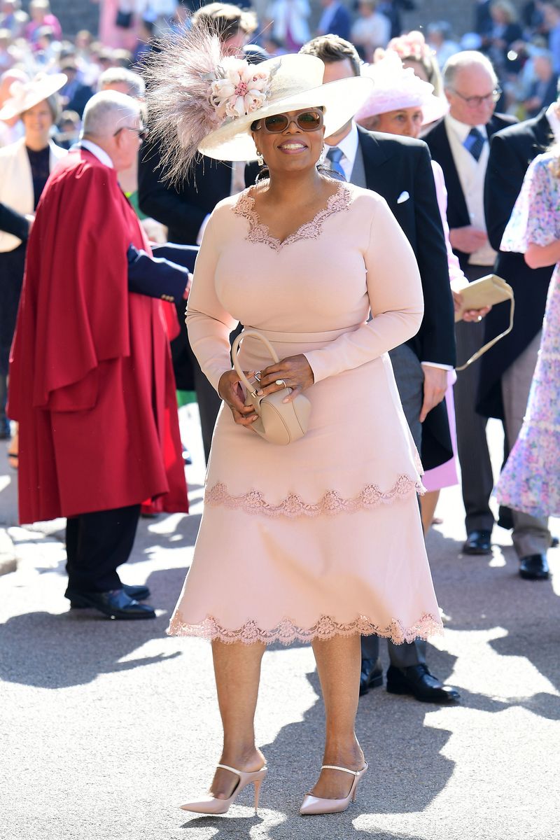  Oprah Winfrey arrives at St George's Chapel at Windsor Castle before the wedding of Prince Harry to Meghan Markle on May 19, 2018 in Windsor, England. (Photo by Ian West - WPA Pool/Getty Images)