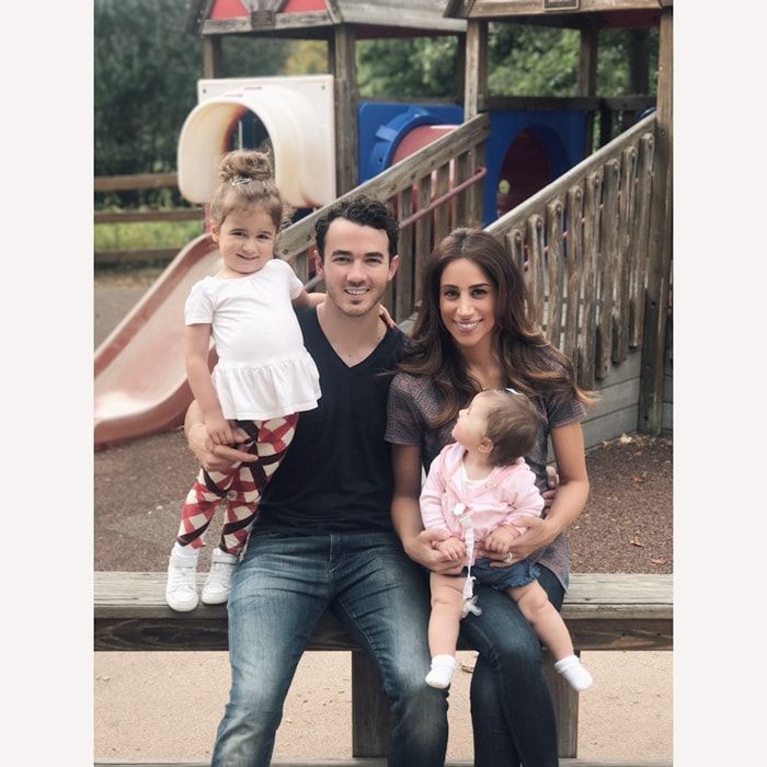 Kevin and Danielle Jonas taught their daughters Alena and Valentina about giving back during their day to kick off the Ronald McDonald House Charities Raise Love campaign.
Photo: RMHC