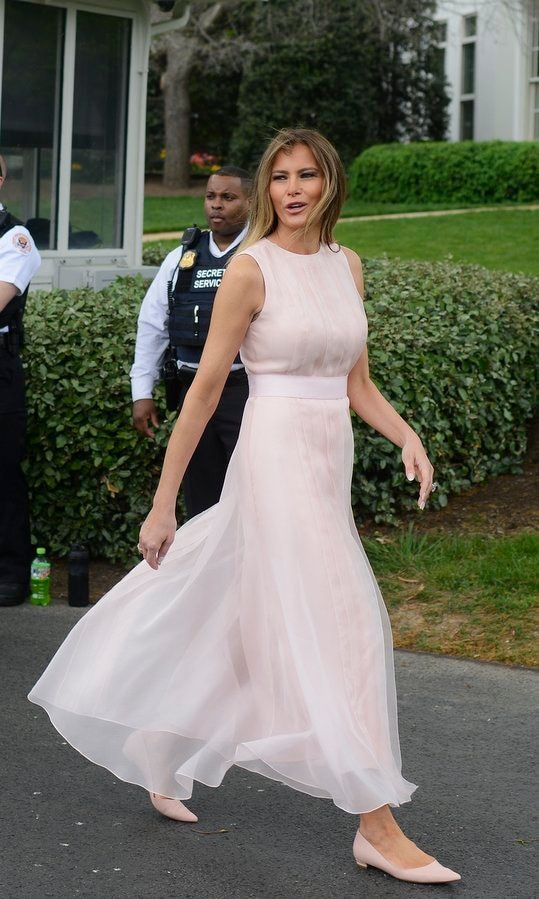 Melania wore a breezy pink, tea-length dress by Herve Pierre as she hosted her first Easter Egg Roll at the White House in April 2017.
Photo: BRENDAN SMIALOWSKI/AFP/Getty Images