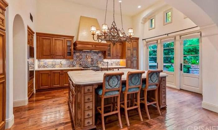 Beautiful kitchen