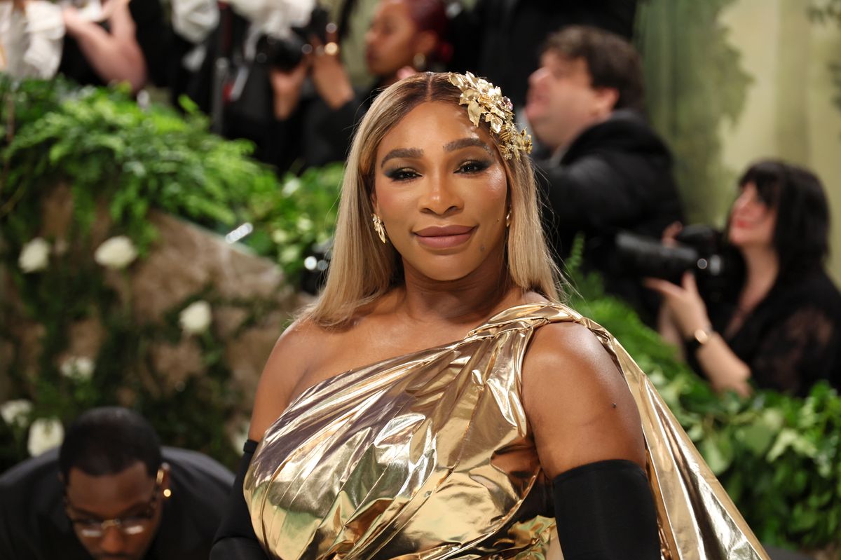 Serena Williams attends The 2024 Met Gala Celebrating "Sleeping Beauties: Reawakening Fashion" at The Metropolitan Museum of Art on May 06, 2024 in New York City.