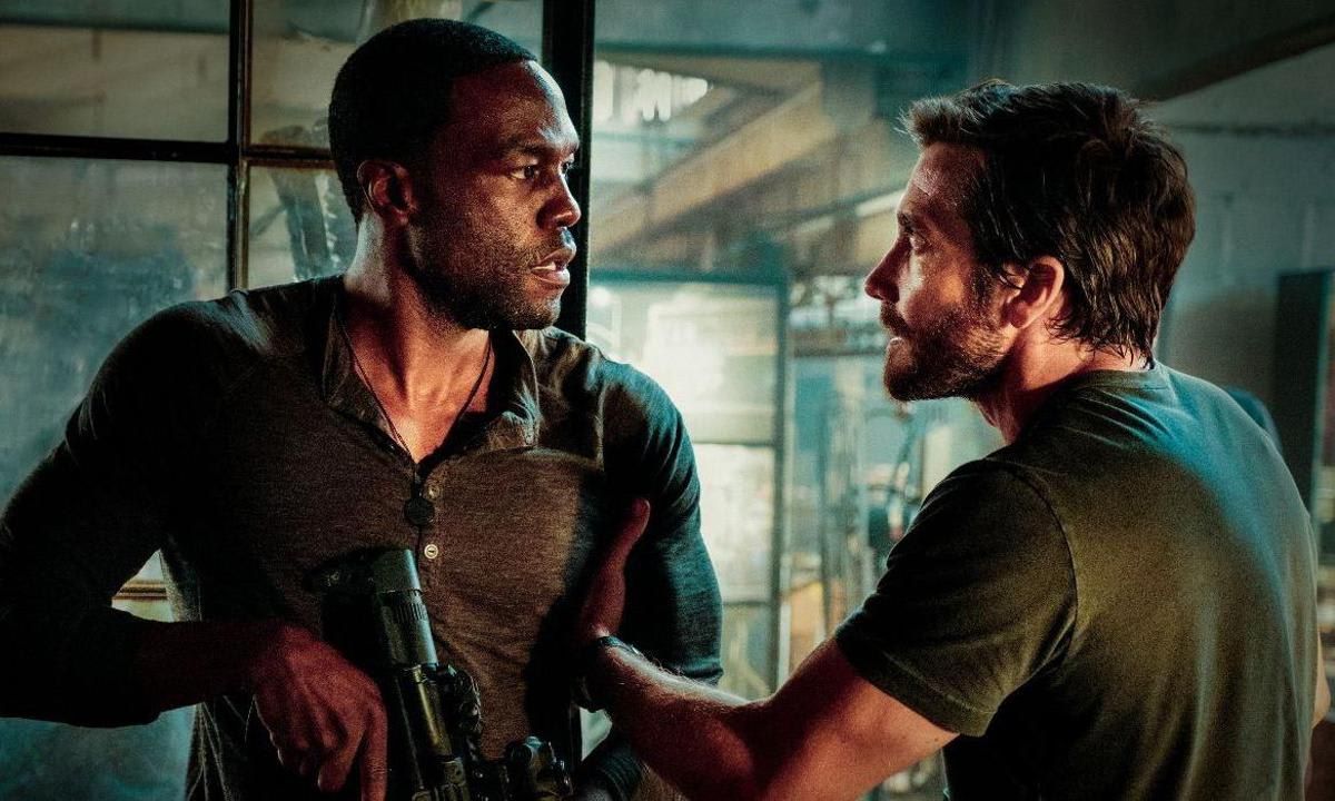 Jake Gyllenhaal and Yahya Abdul Mateen II