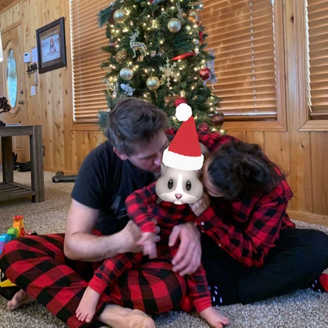 America Ferrera y su familia