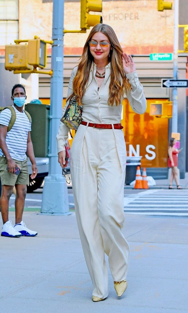 Gigi Hadid street style