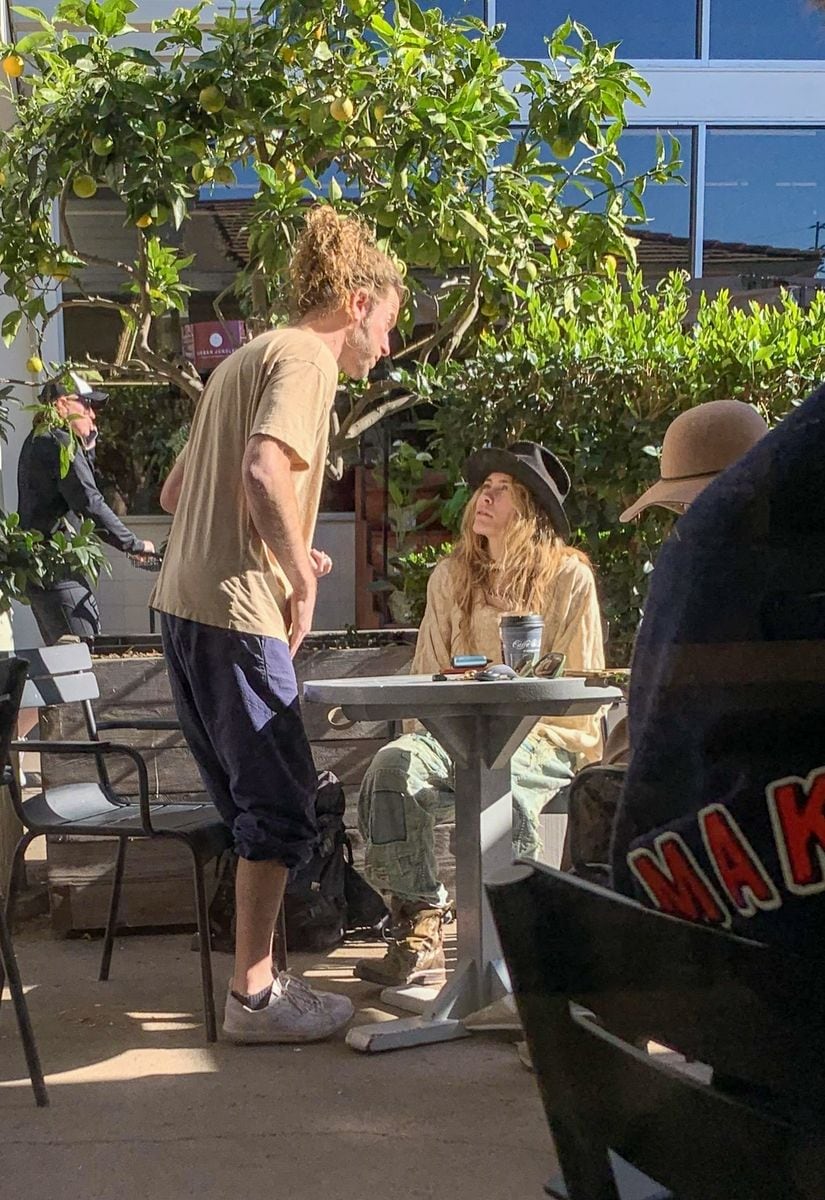 Paris Jackson and her fiance Justin Long