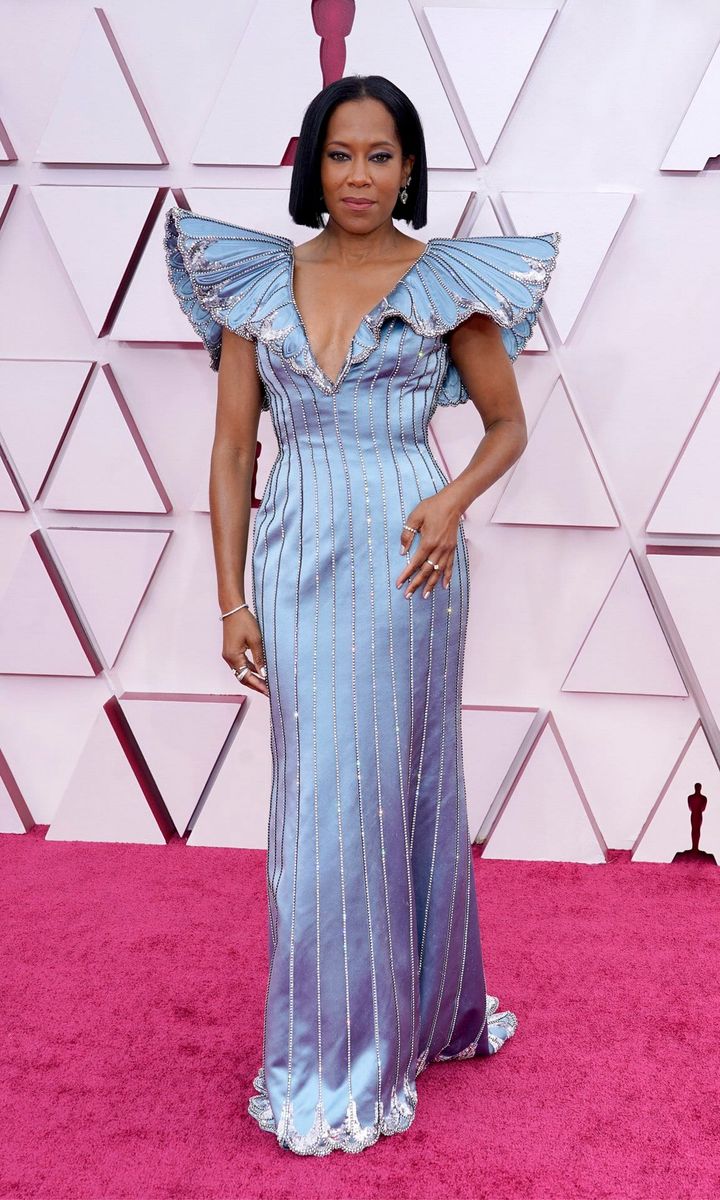 Regina king in Louis Vuitton at Oscars 2021