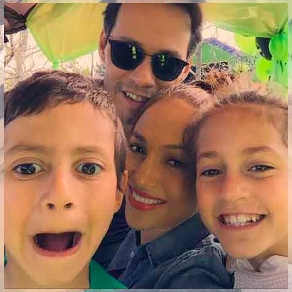 Marc Anthony, Jennifer Lopez and twins Max and Emme
