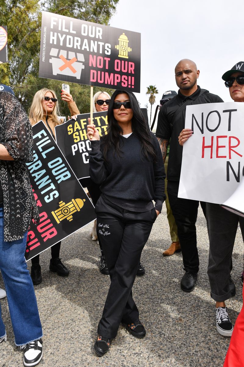 LOS ANGELES, CA - FEBRUARY 27: Kourtney Kardashian is seen at a protest to stop recent wildfire waste being sent to the Calabasas Landfill on February 27, 2025 in Los Angeles, California.  (Photo by PG/Bauer-Griffin/GC Images)