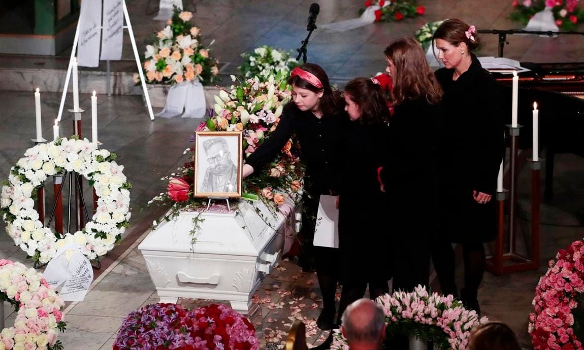 Martha Louise and her daughters said goodbye to Ari Behn on Jan. 3