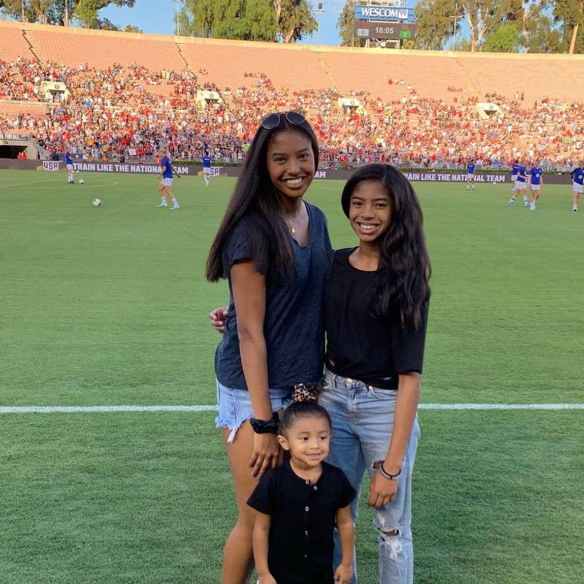 Gianna Bryant with sisters Natalia and Bianka